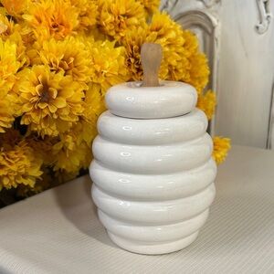 White Ceramic Honey Jar with Lid and Wood Server